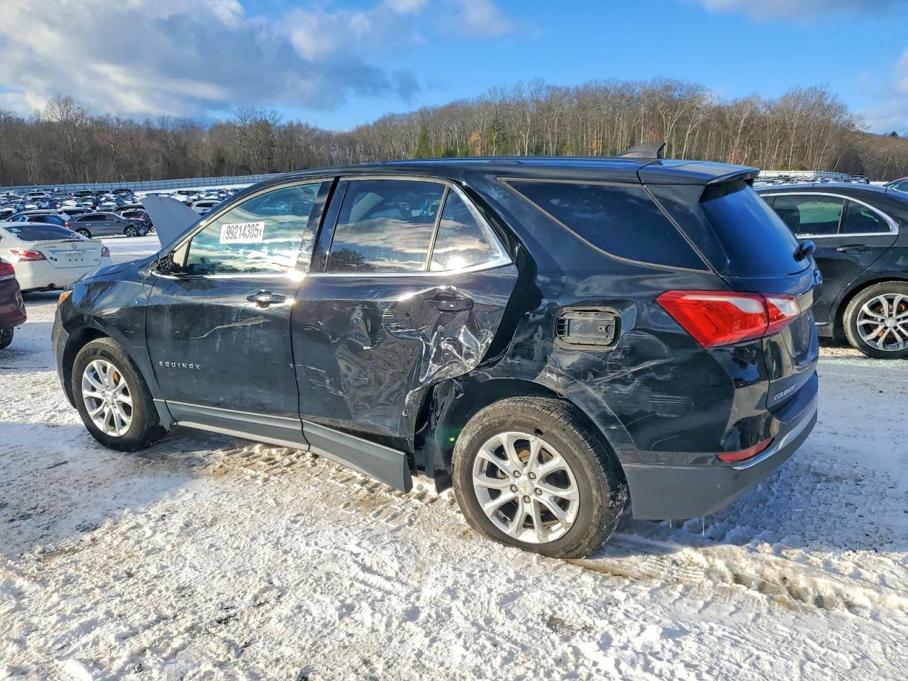 2018 CHEVROLET EQUINOX LT photo 3