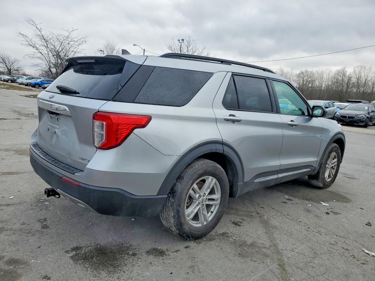 2021 FORD EXPLORER XLT photo 7