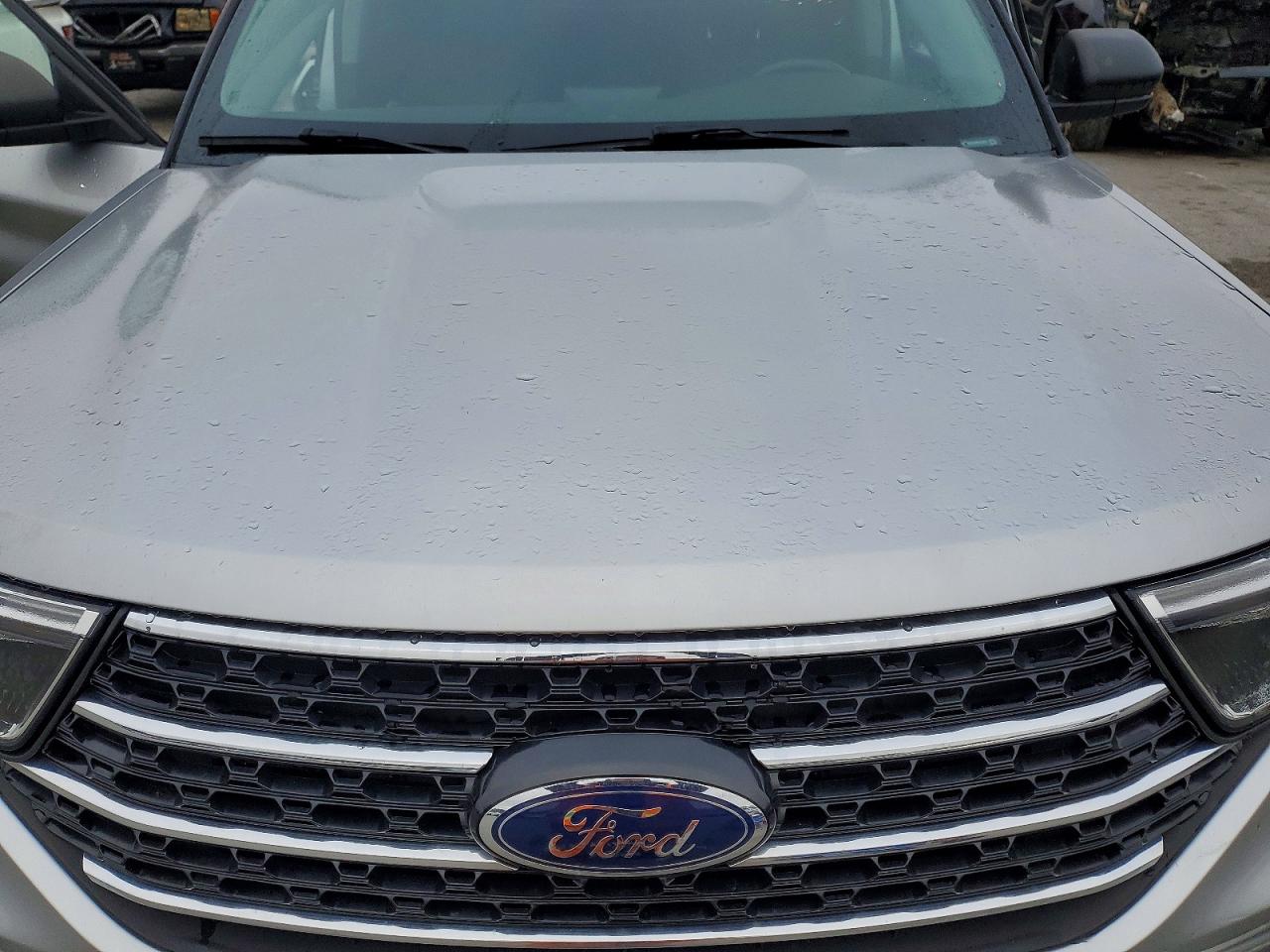 2021 FORD EXPLORER XLT photo 34