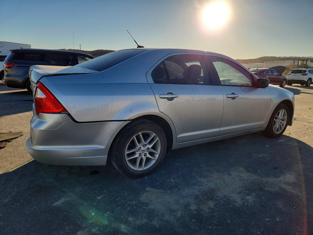 2011 FORD FUSION S photo 3
