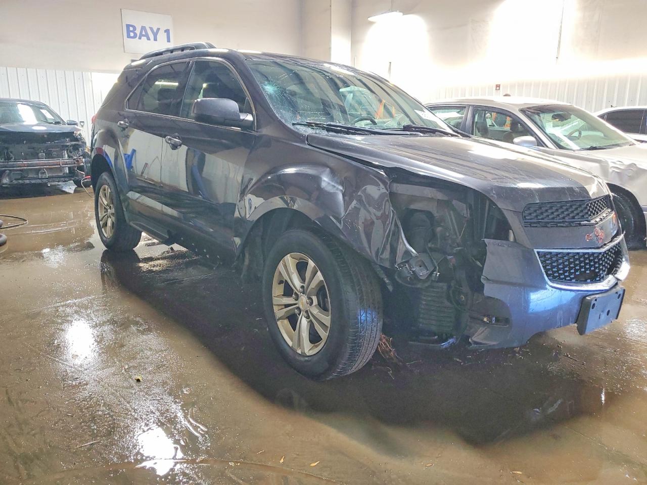 2015 CHEVROLET EQUINOX LT photo 4
