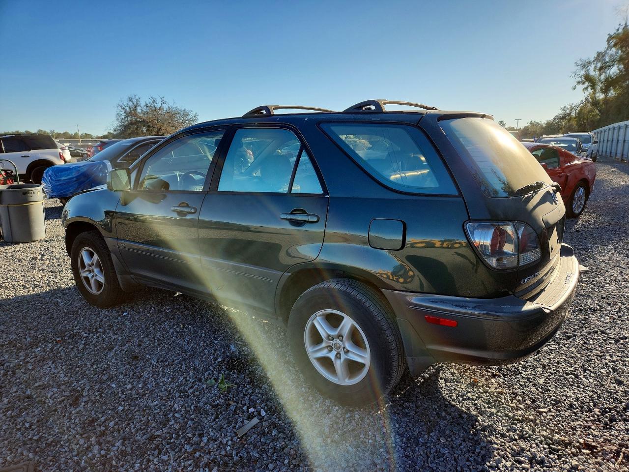 2002 LEXUS RX 300 photo 2