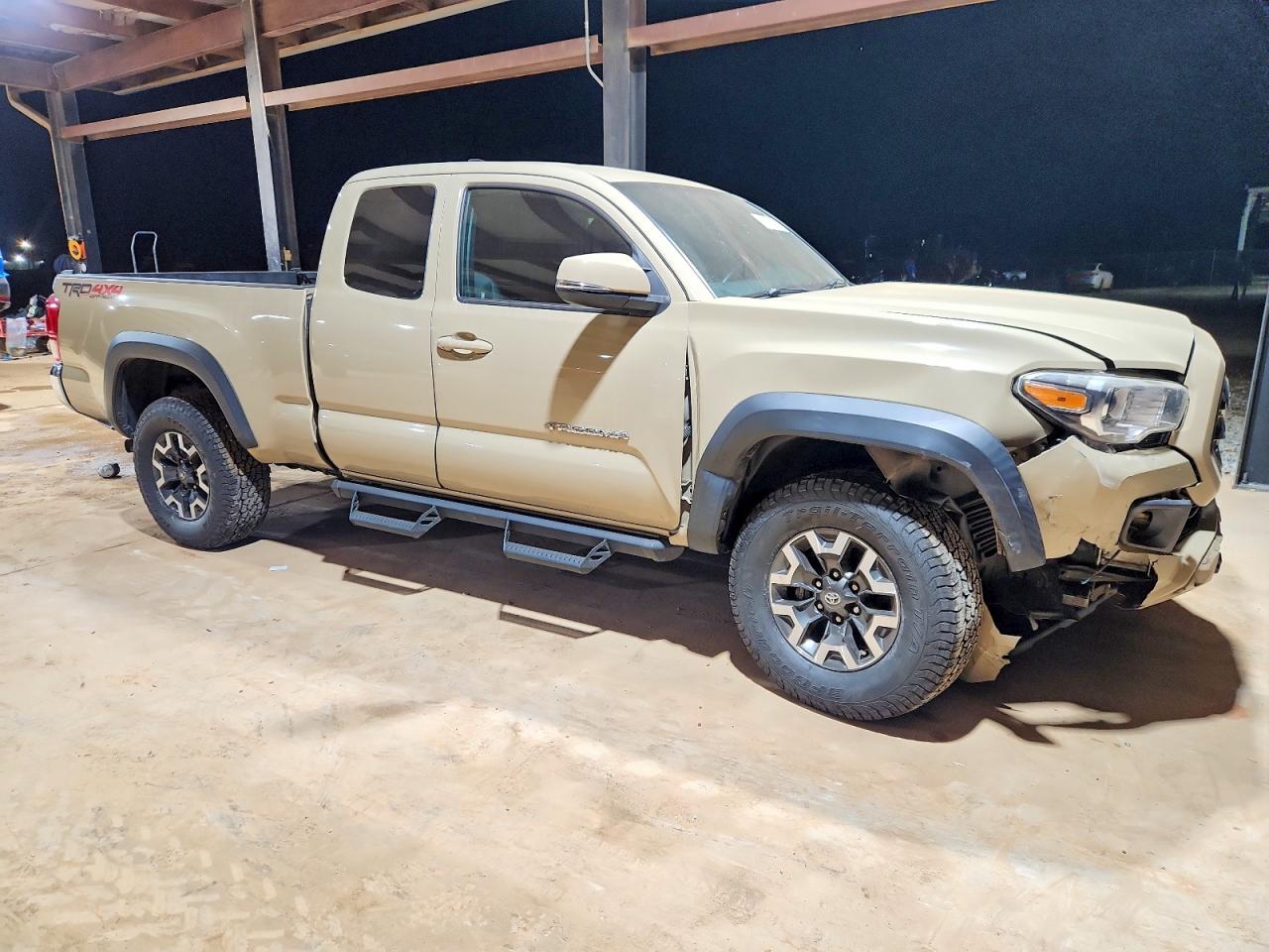2017 TOYOTA TACOMA ACCESS CAB photo 4