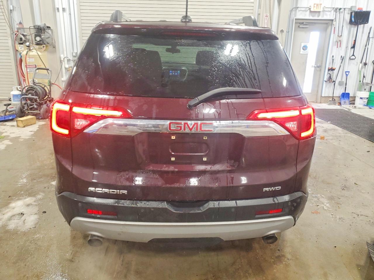2017 GMC ACADIA SLE photo 6