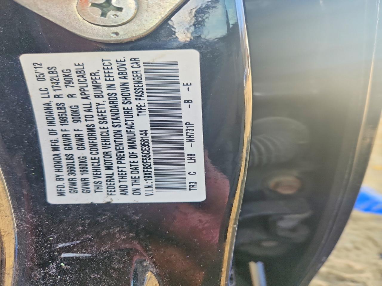 2012 HONDA CIVIC LX photo 23
