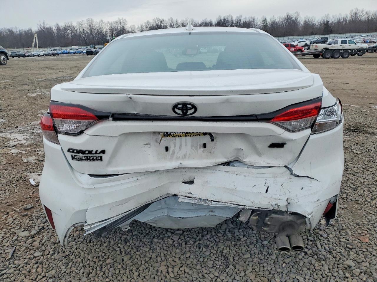 2023 TOYOTA COROLLA SE photo 6