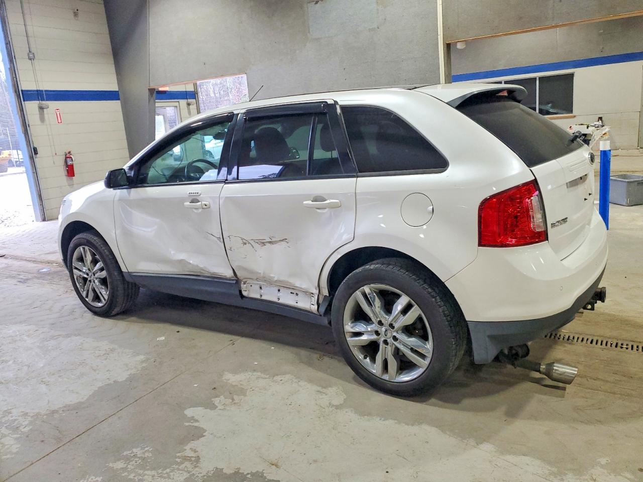 2013 FORD EDGE SEL photo 2