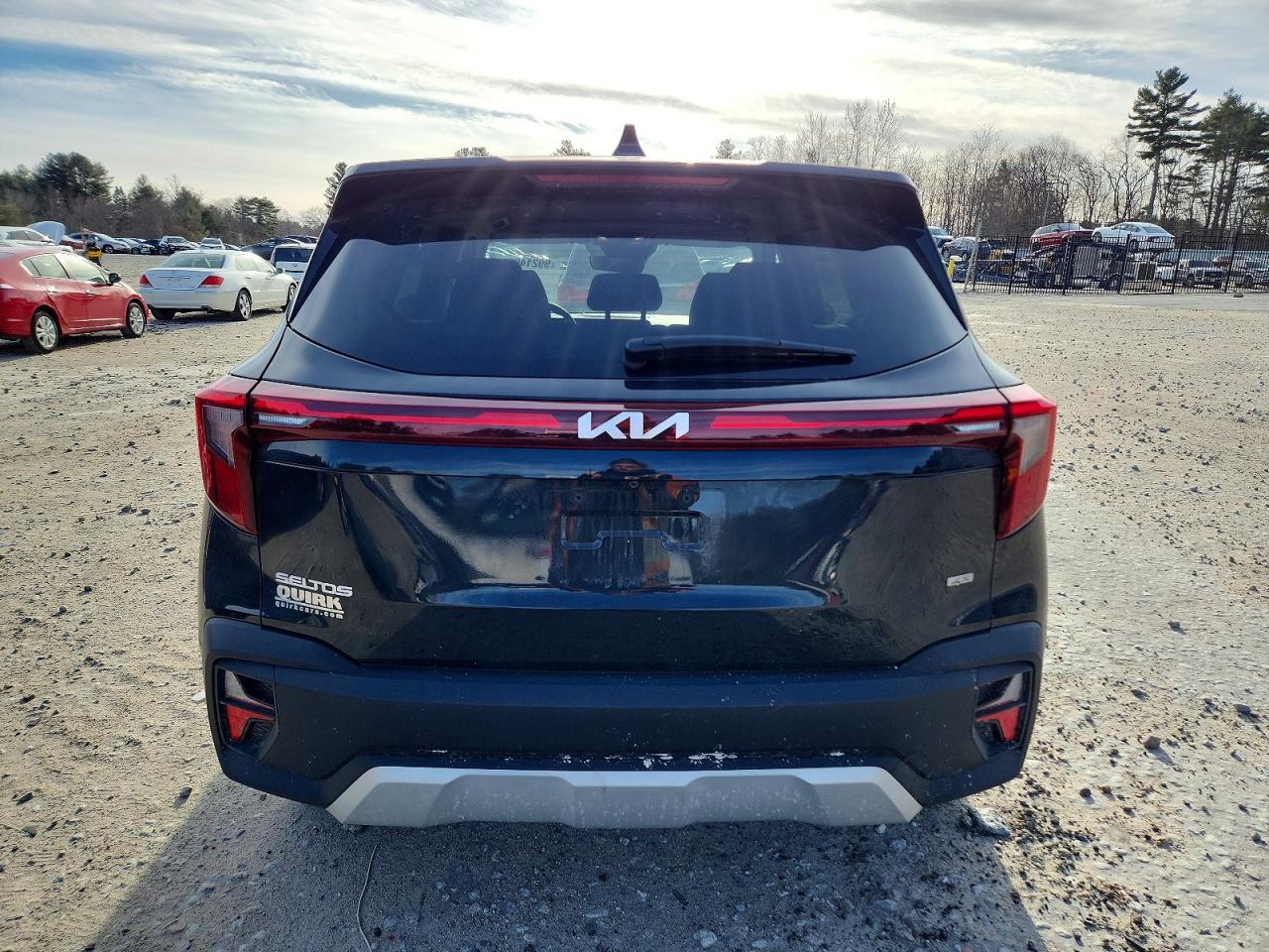 2025 KIA SELTOS LX photo 6