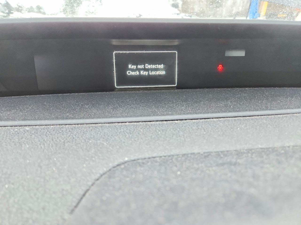 2016 TOYOTA PRIUS photo 9