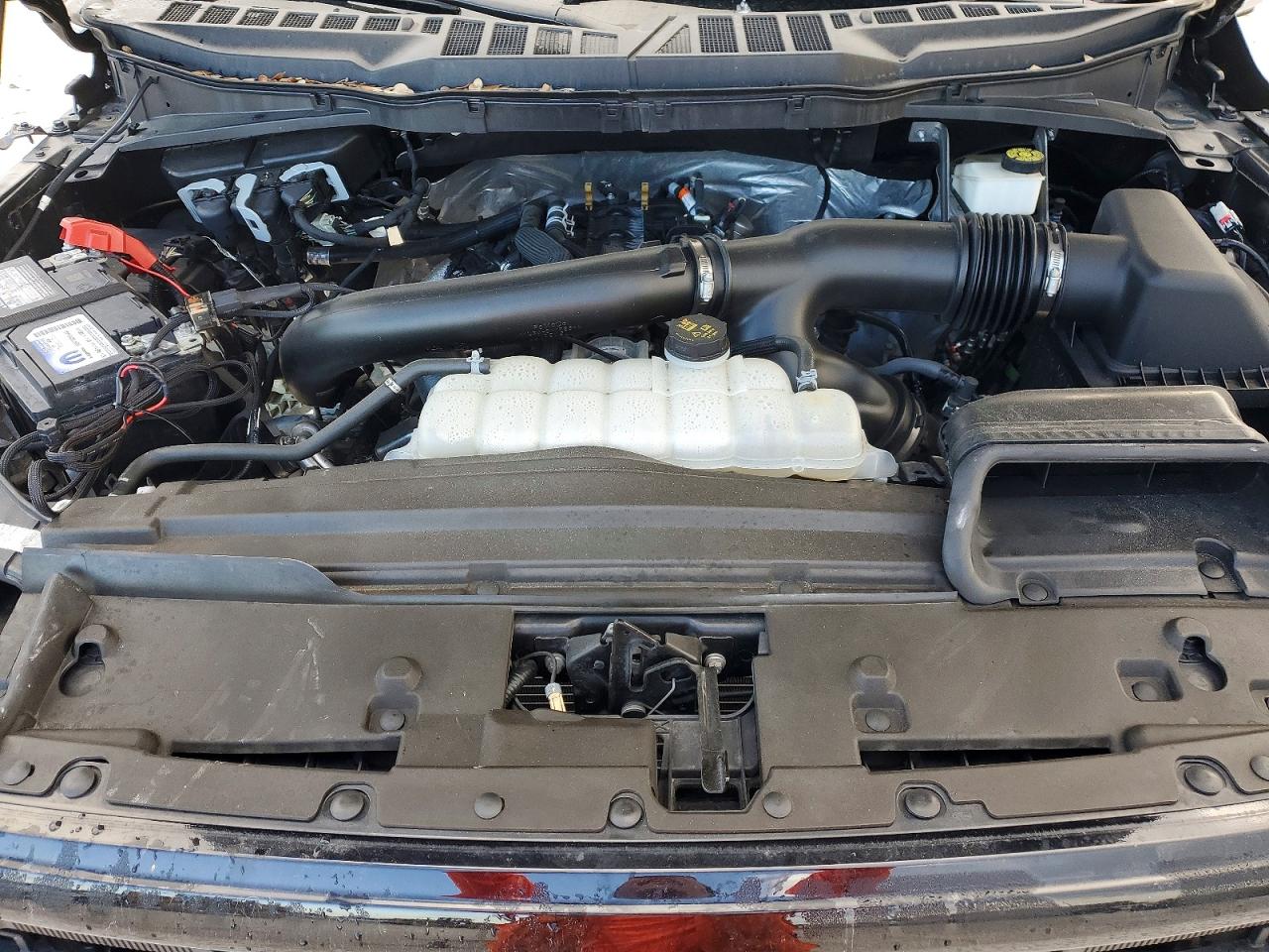 2024 FORD F150 XLT photo 11