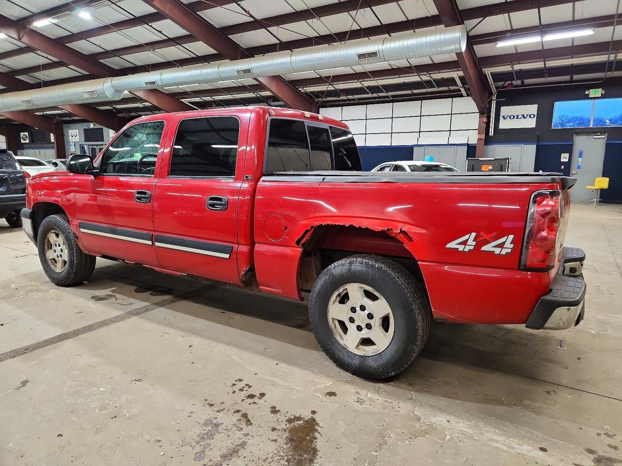 2005 CHEVROLET SILVERADO K1500 photo 2