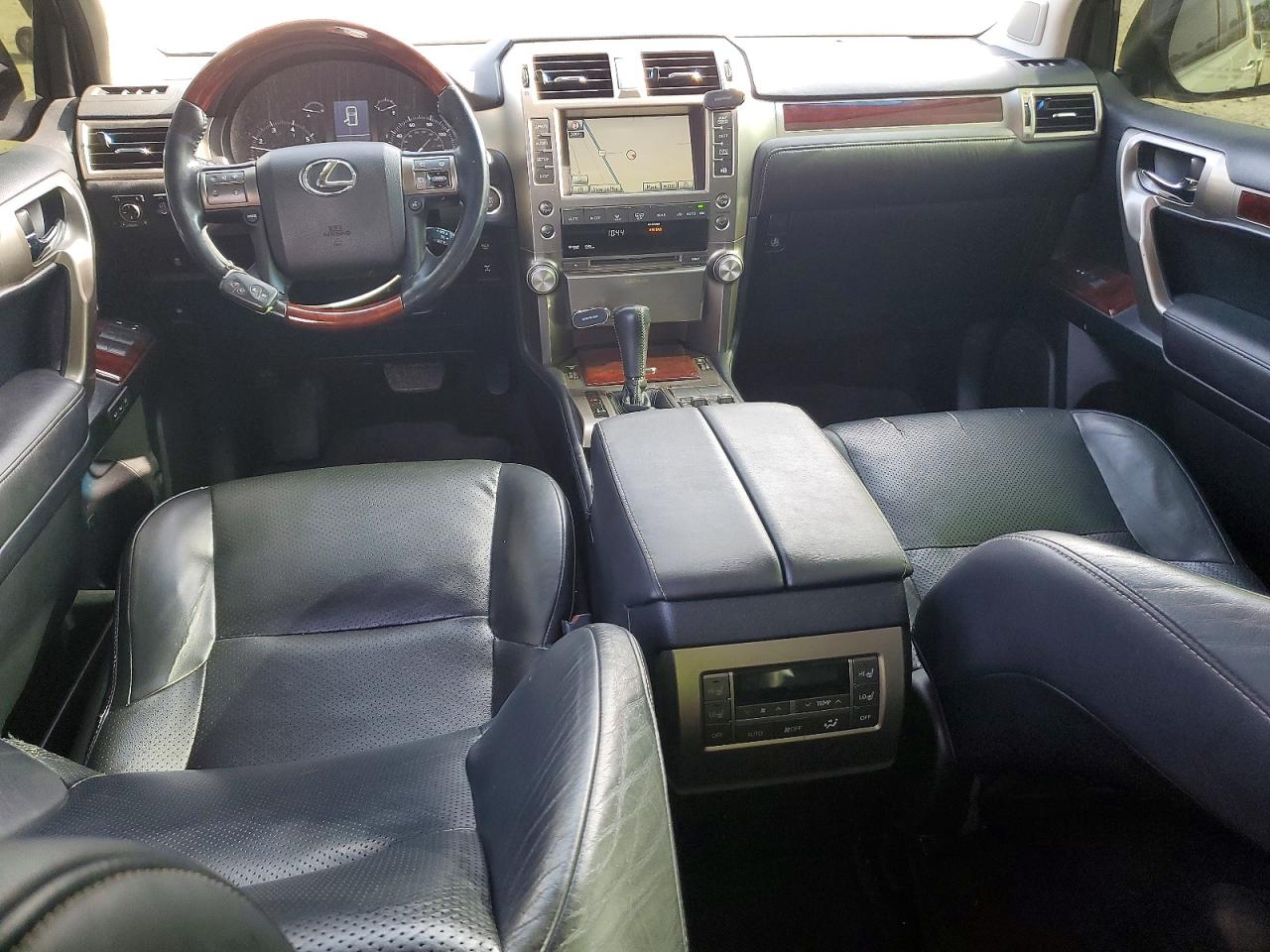 2011 LEXUS GX 460 photo 8
