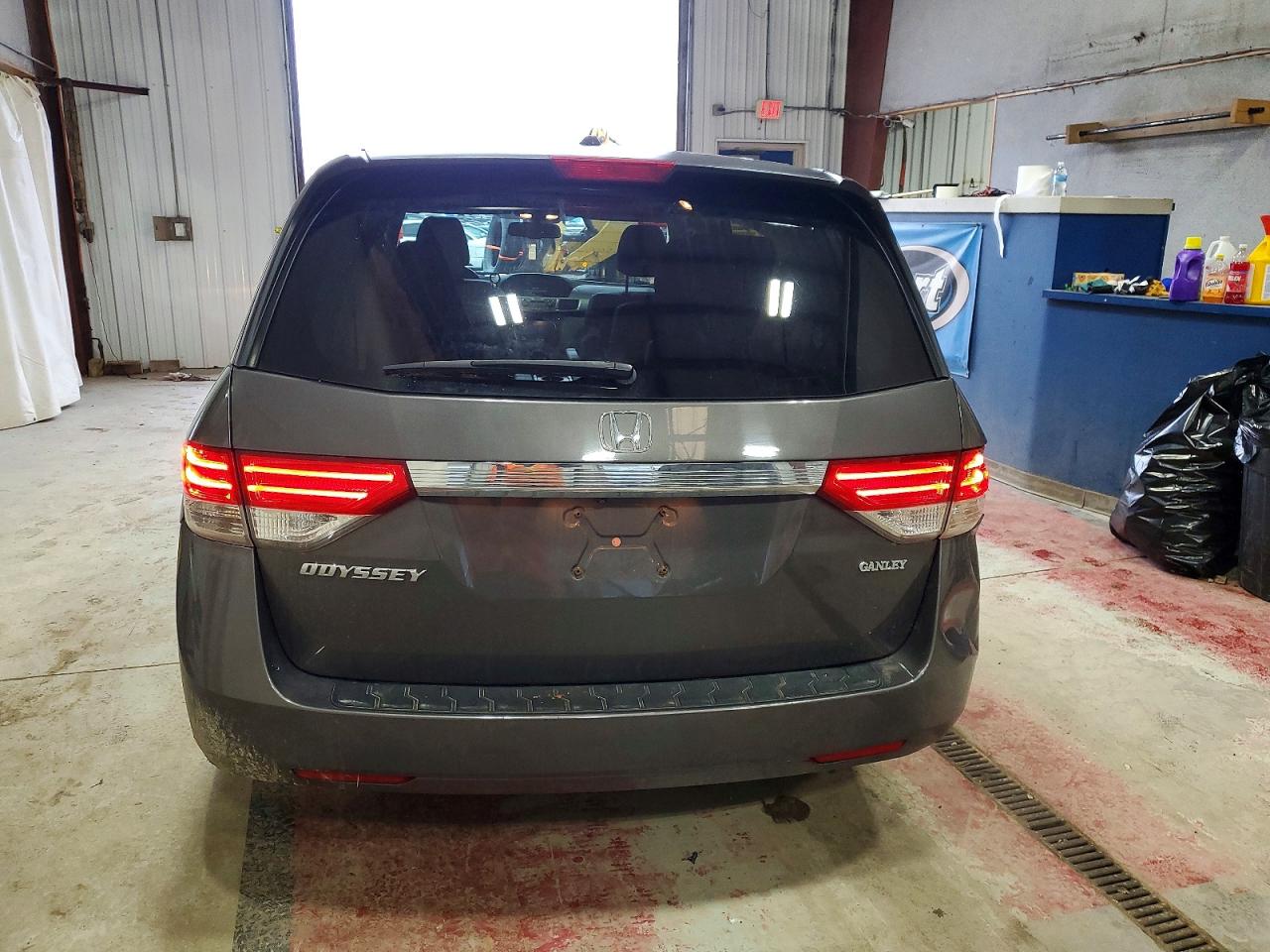2016 HONDA ODYSSEY EXL photo 6
