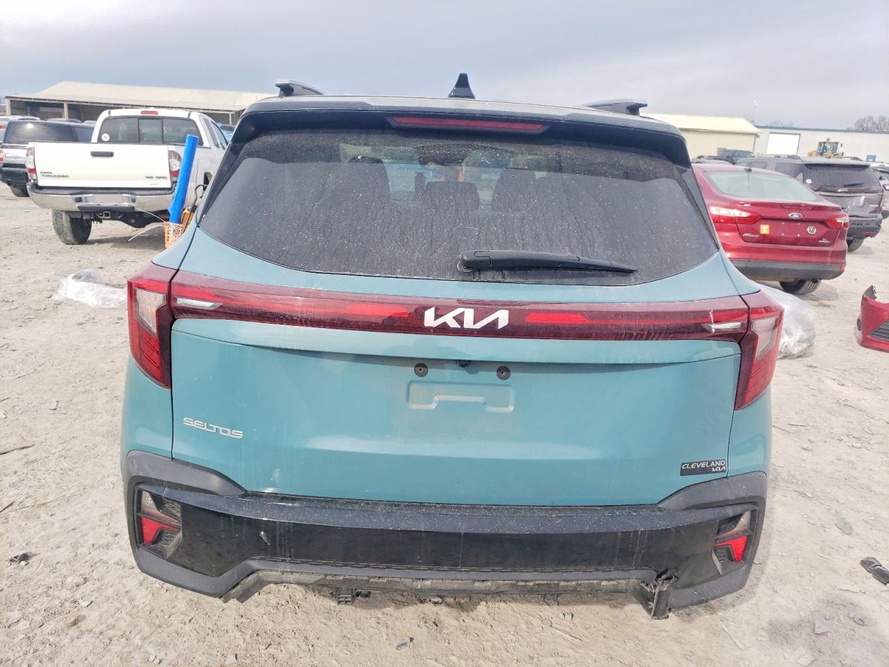 2025 KIA SELTOS S photo 11