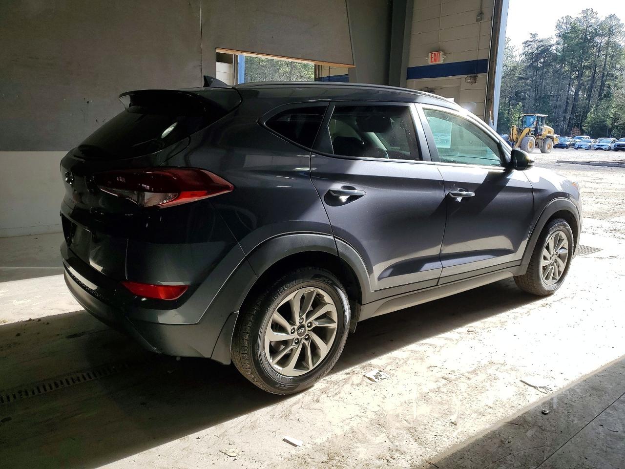 2018 HYUNDAI TUCSON SEL photo 3
