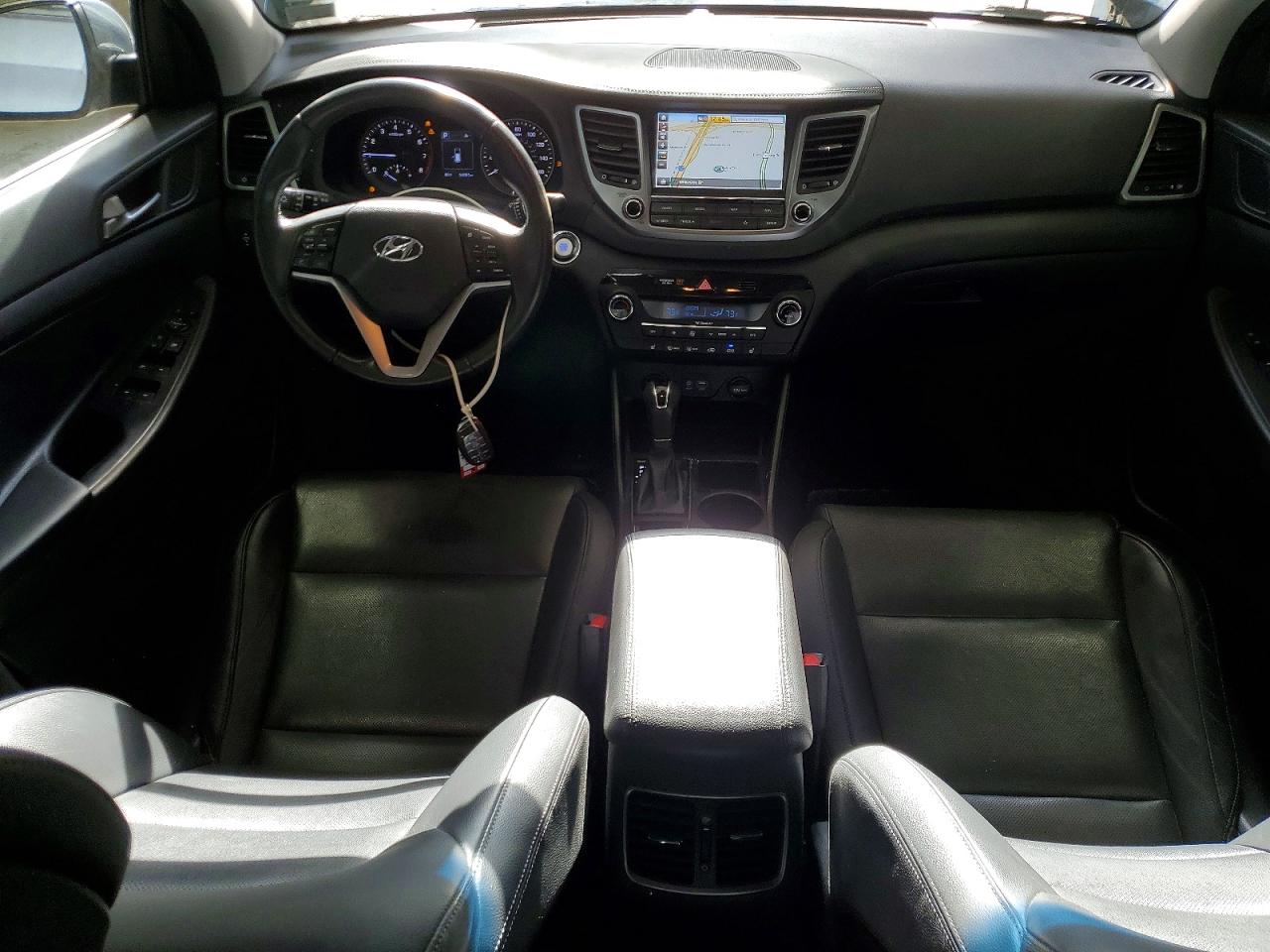 2018 HYUNDAI TUCSON SEL photo 8