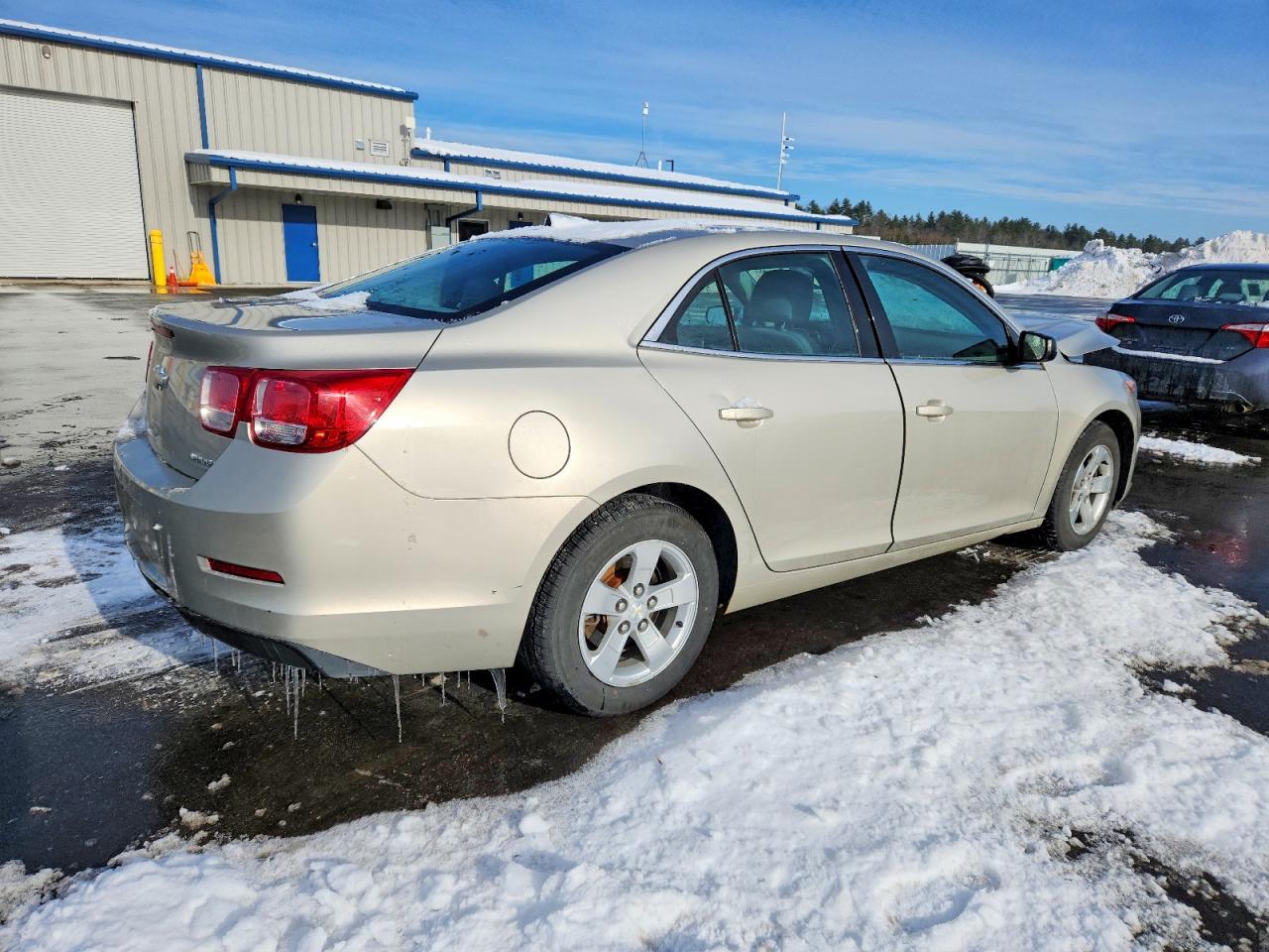 2013 CHEVROLET MALIBU LS photo 3