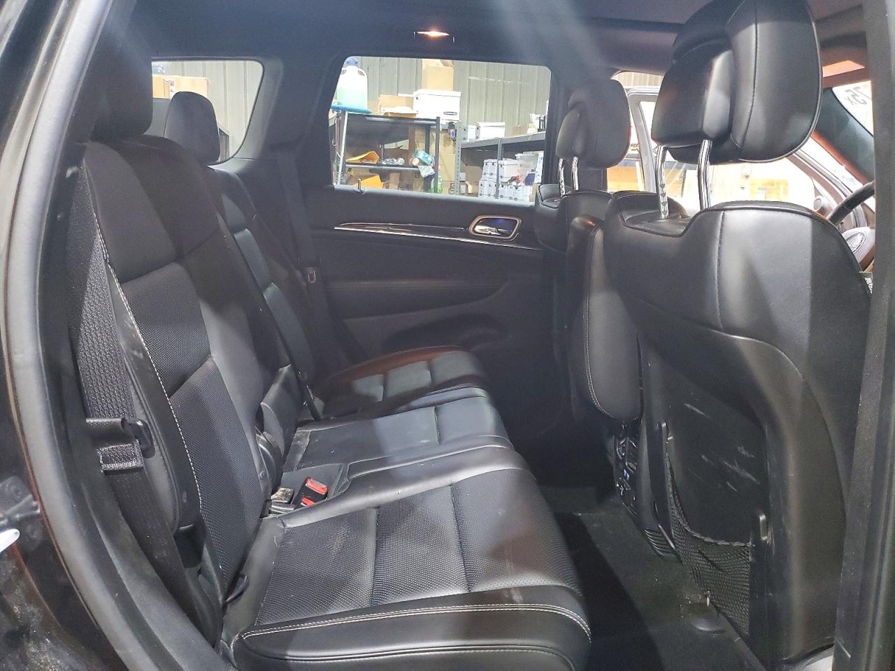 2015 JEEP GRAND CHEROKEE OVERLAND photo 21