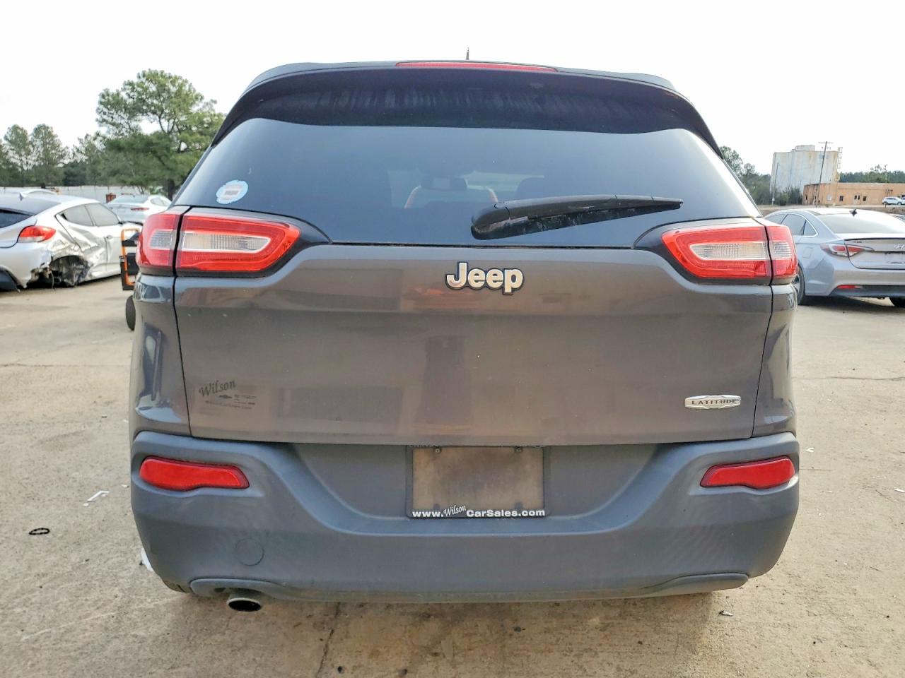 2014 JEEP CHEROKEE LATITUDE photo 6
