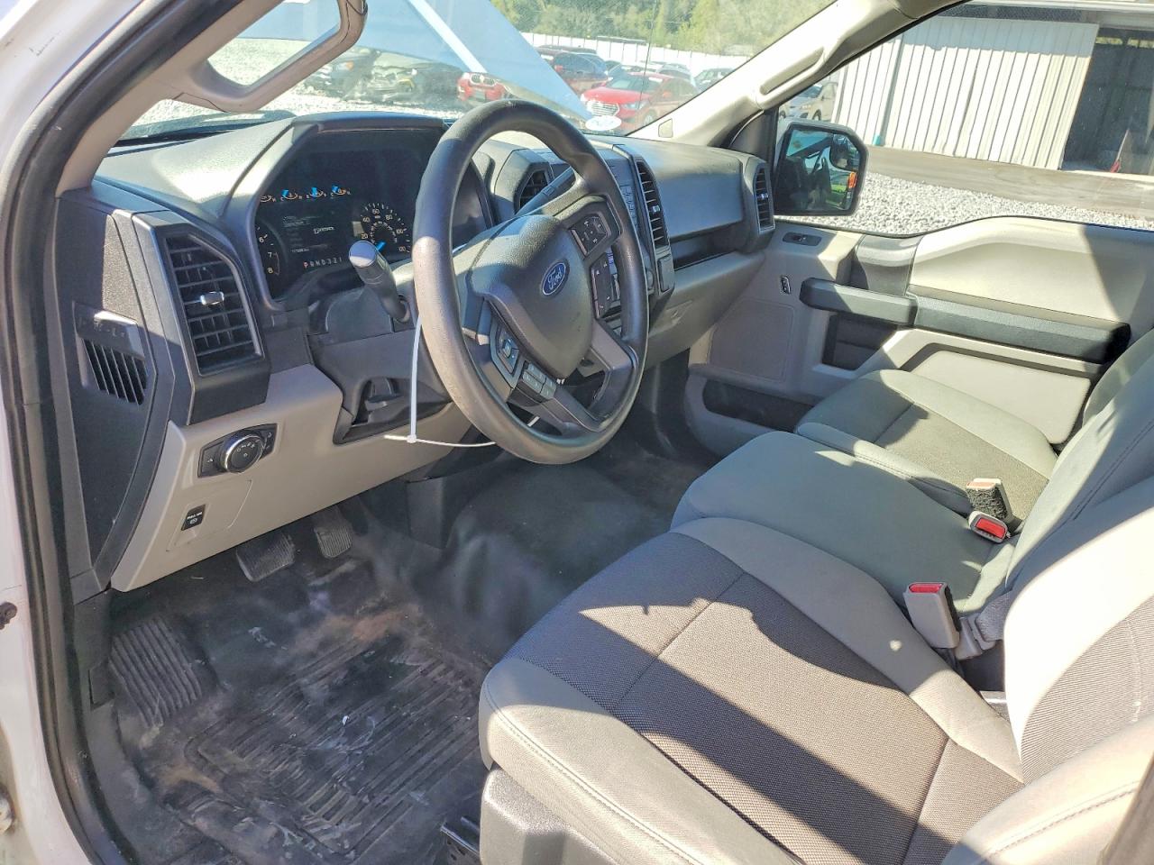 2016 FORD F150 photo 8