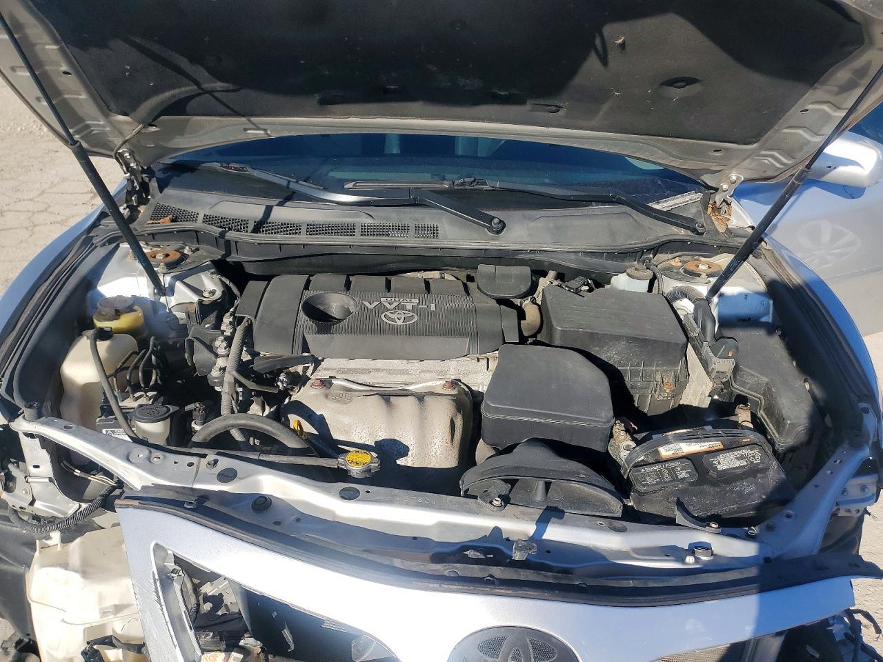 2010 TOYOTA CAMRY BASE photo 11