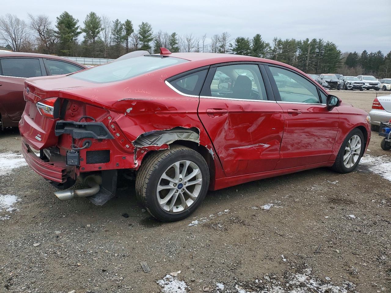 2020 FORD FUSION SE photo 3