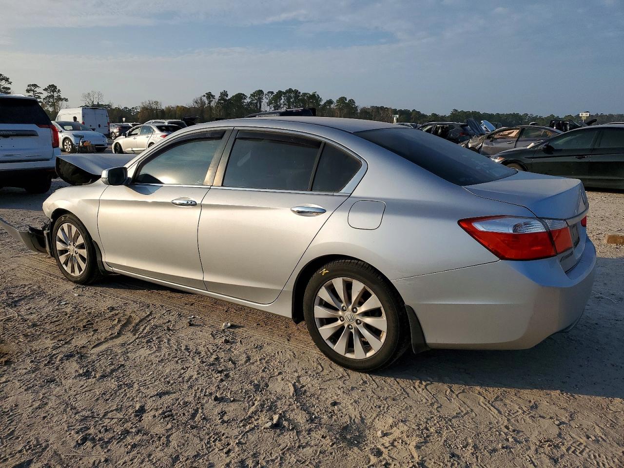 2013 HONDA ACCORD EX photo 2