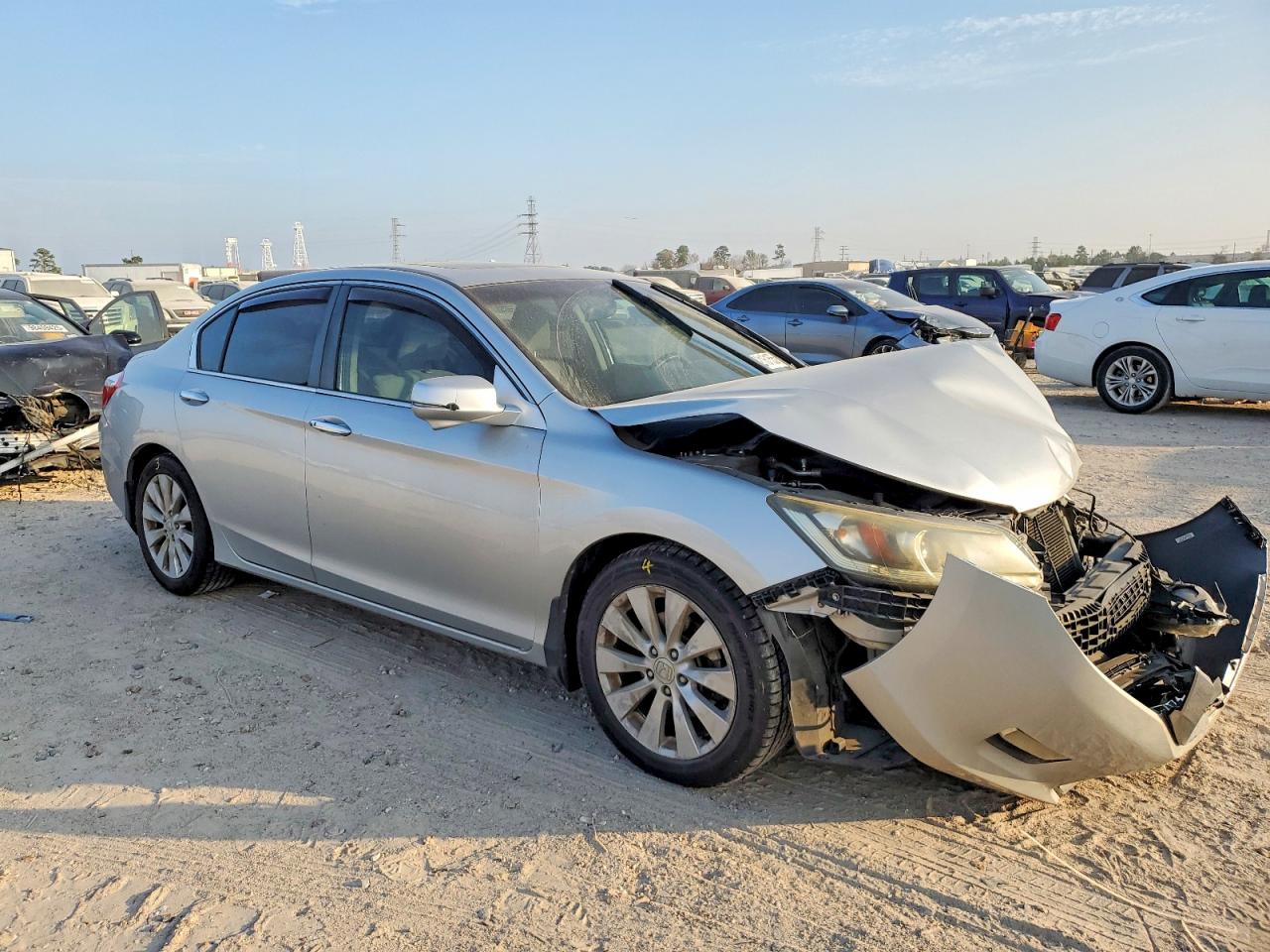 2013 HONDA ACCORD EX photo 4