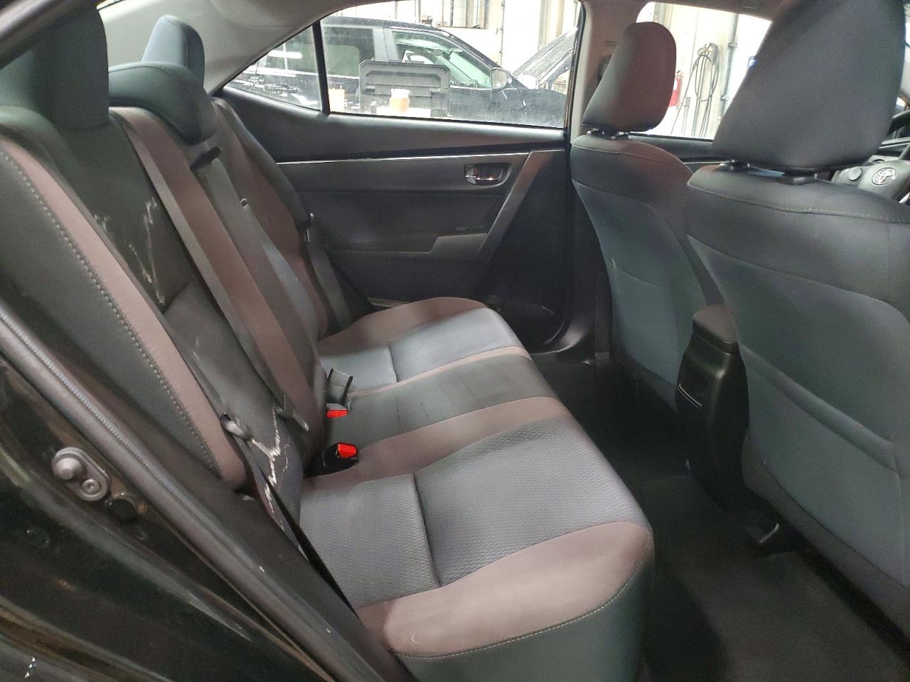 2019 TOYOTA COROLLA L photo 10