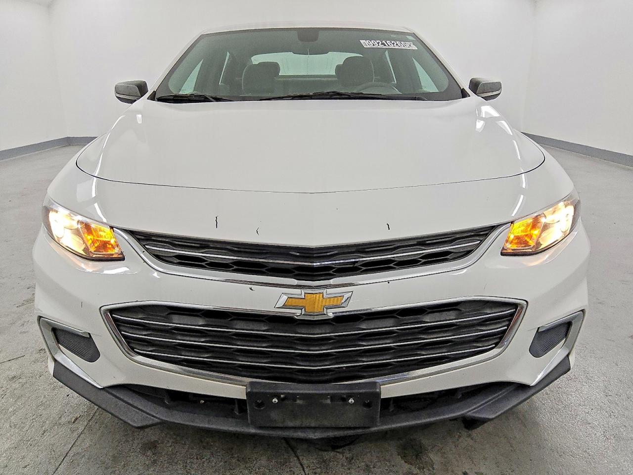 2018 CHEVROLET MALIBU LS photo 5