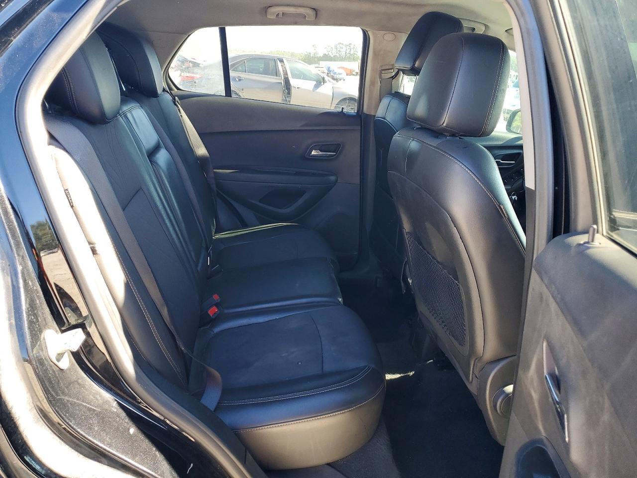 2020 CHEVROLET TRAX 1LT photo 11