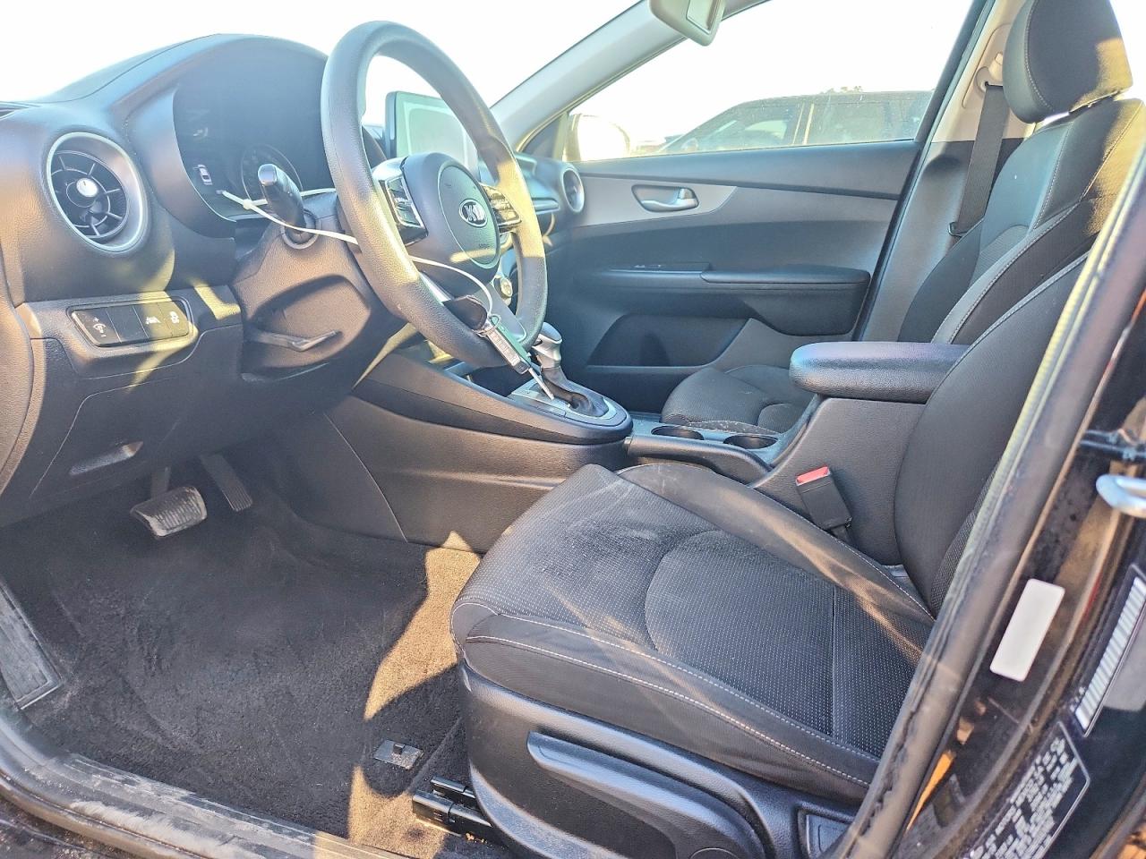 2019 KIA FORTE FE photo 7