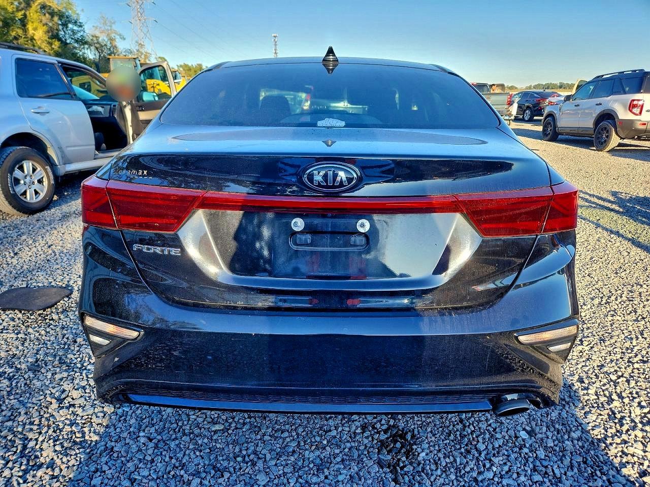 2019 KIA FORTE FE photo 6