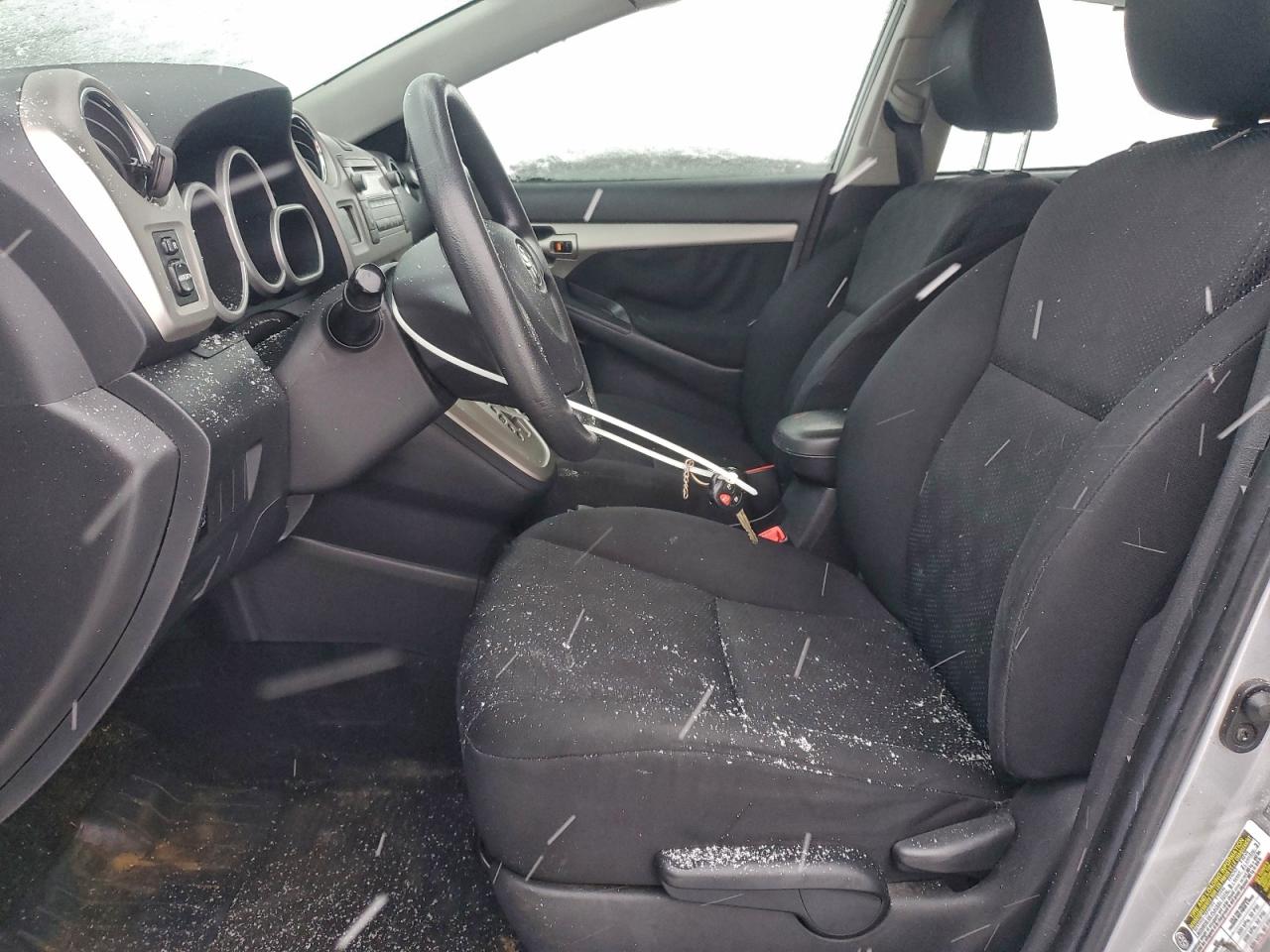 2010 TOYOTA COROLLA MATRIX photo 7