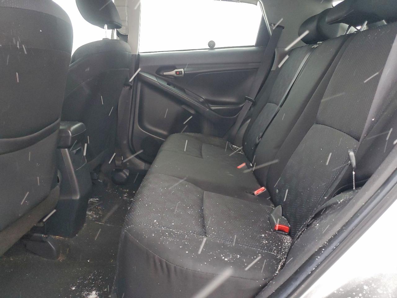 2010 TOYOTA COROLLA MATRIX photo 11