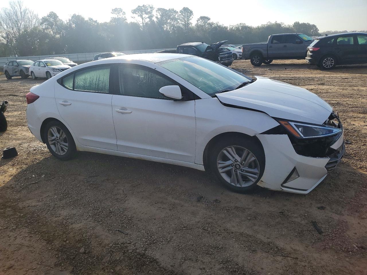 2020 HYUNDAI ELANTRA SEL photo 4
