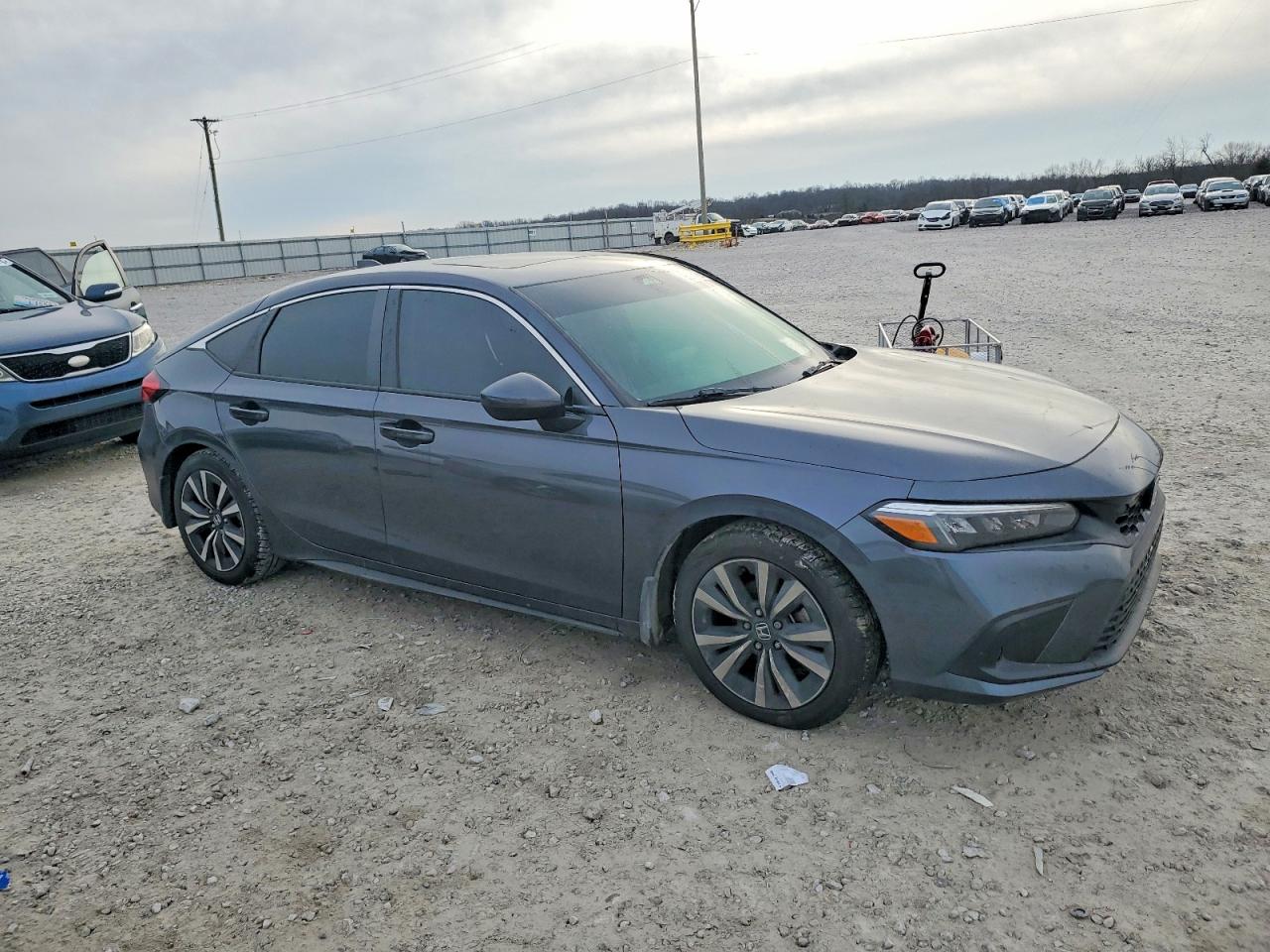 2023 HONDA CIVIC EXL photo 4