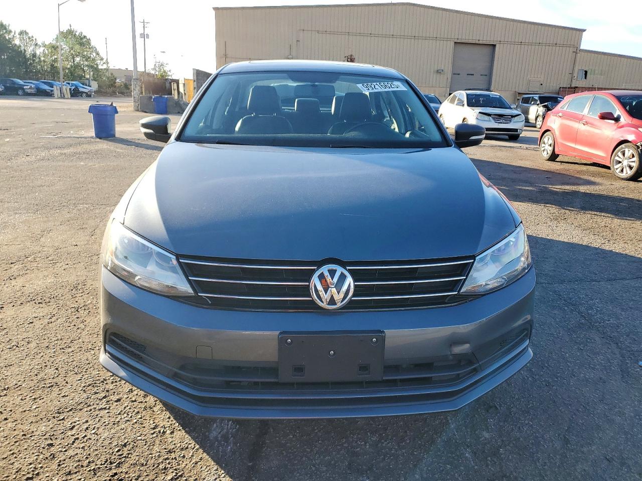 2016 VOLKSWAGEN JETTA SE photo 5