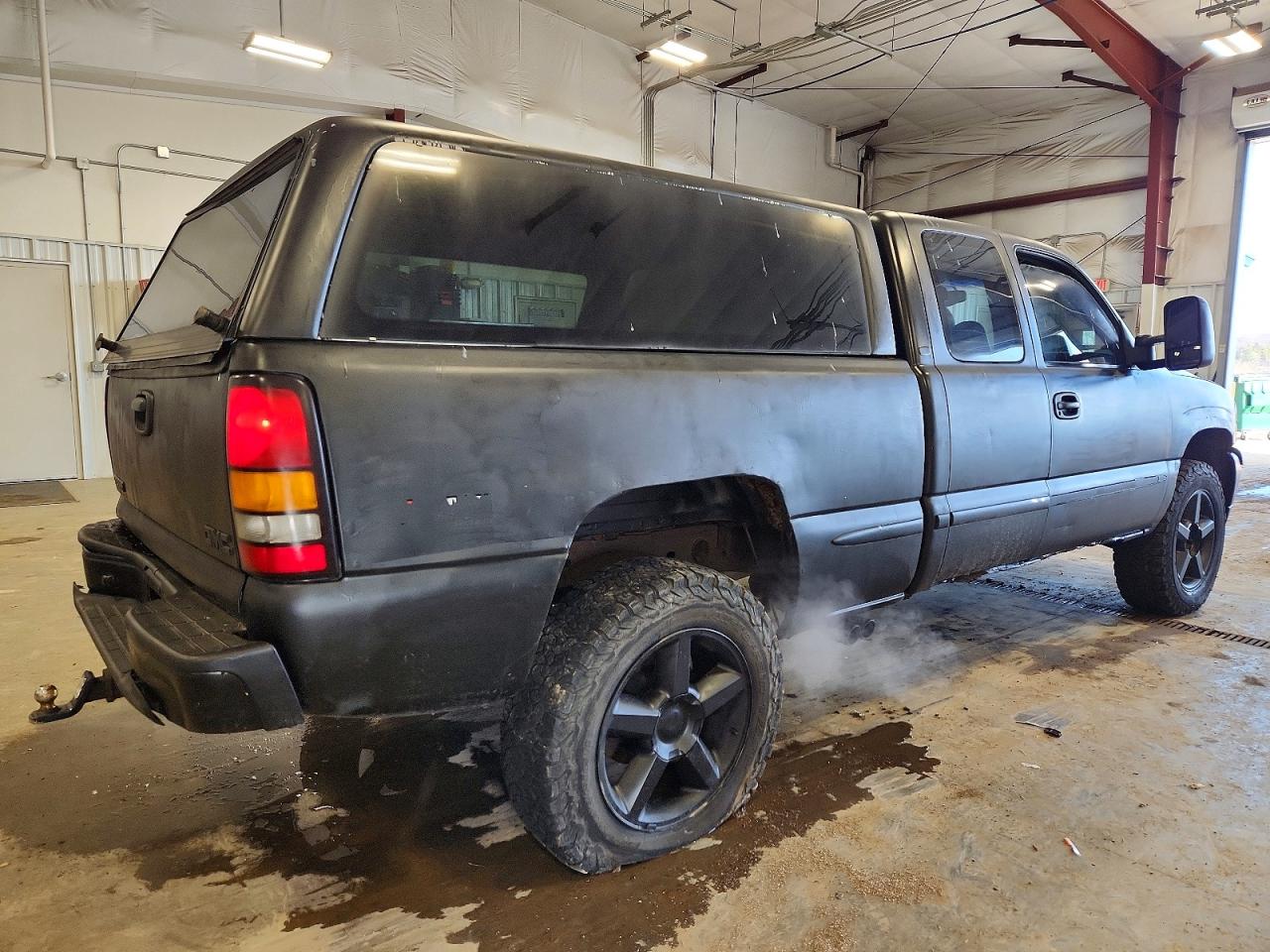2000 GMC NEW SIERRA K1500 photo 3