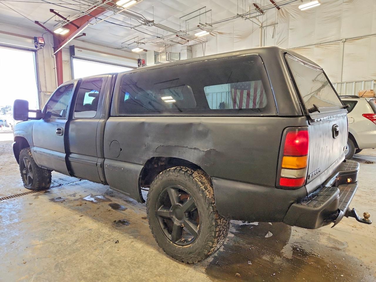 2000 GMC NEW SIERRA K1500 photo 2
