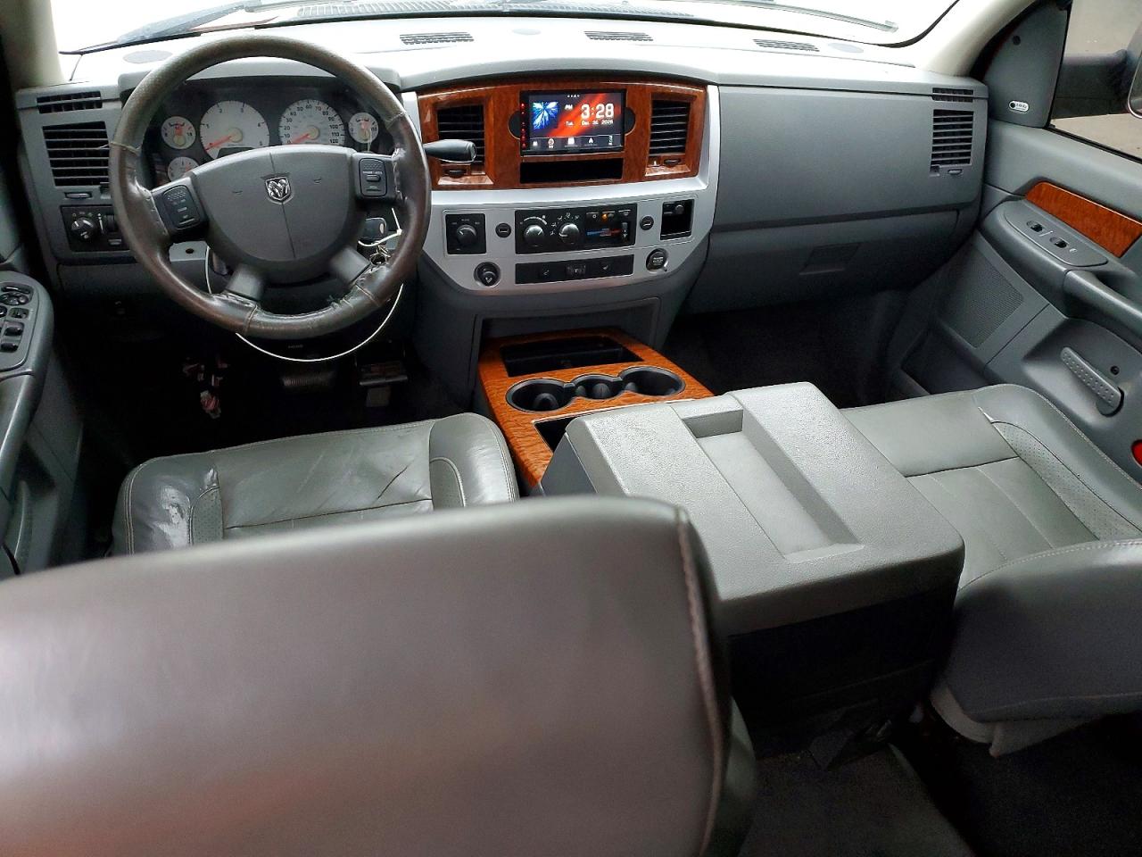 2006 DODGE RAM 2500 ST photo 8