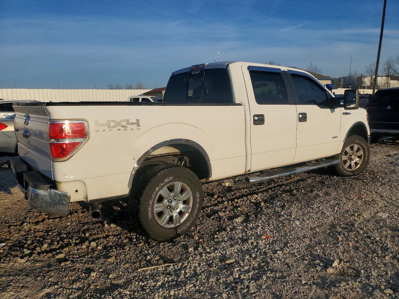 2011 FORD F150 SUPERCREW photo 3