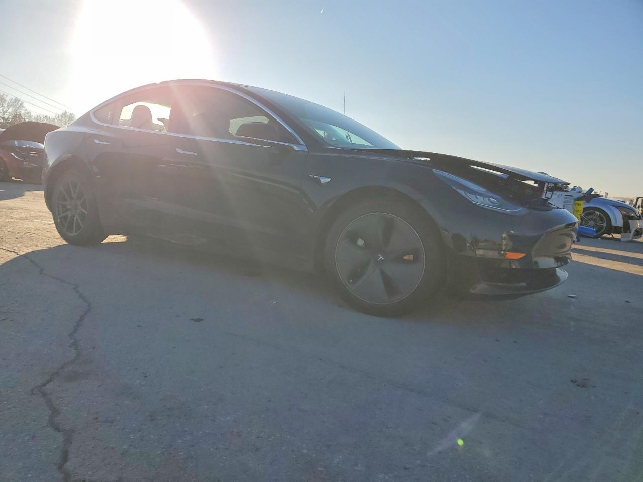 2018 TESLA MODEL 3 photo 4