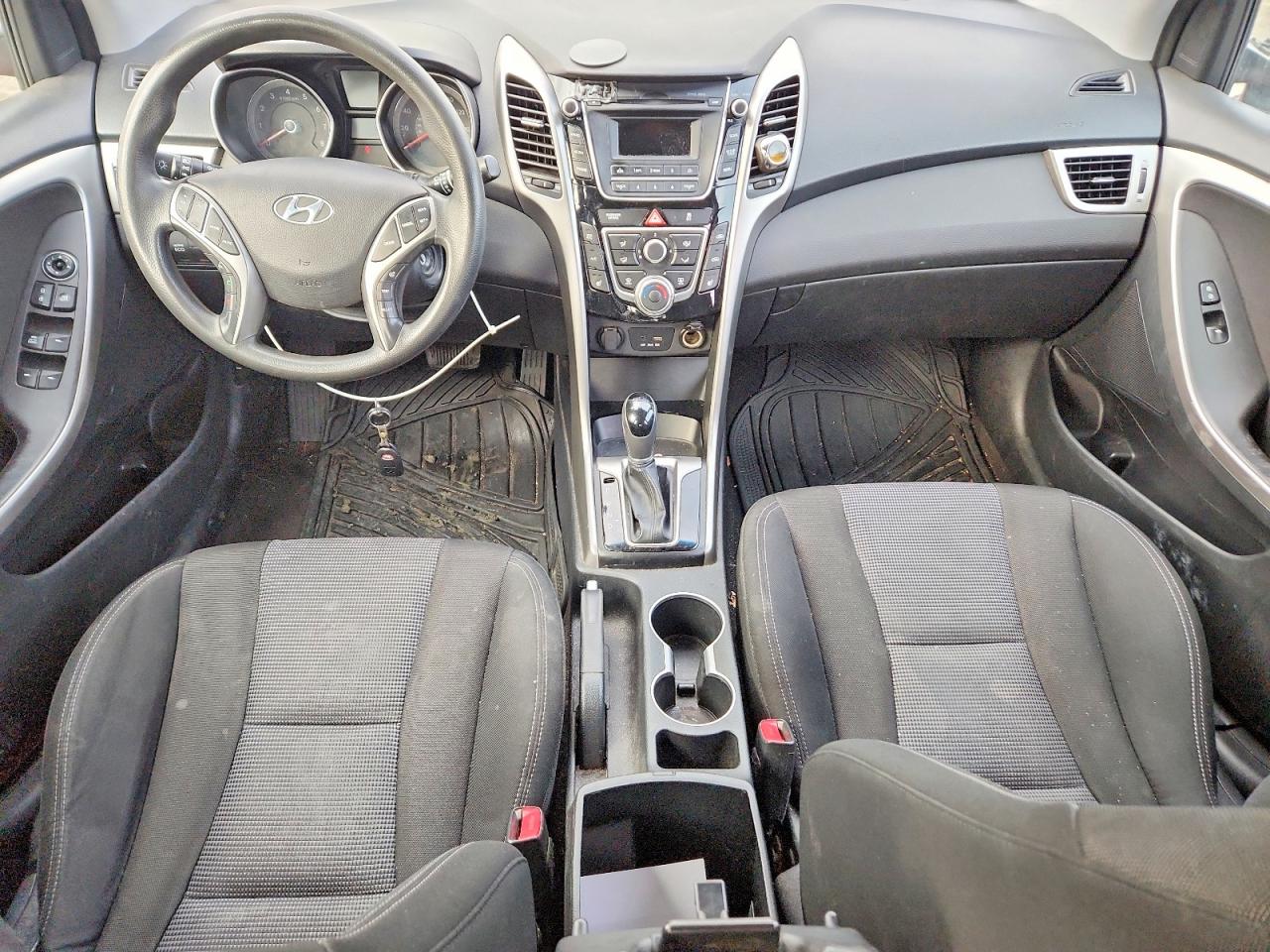 2016 HYUNDAI ELANTRA GT photo 15