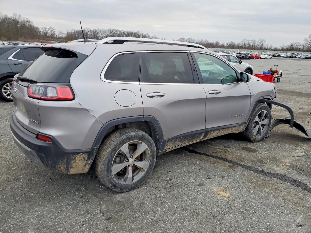 2019 JEEP CHEROKEE LIMITED photo 5