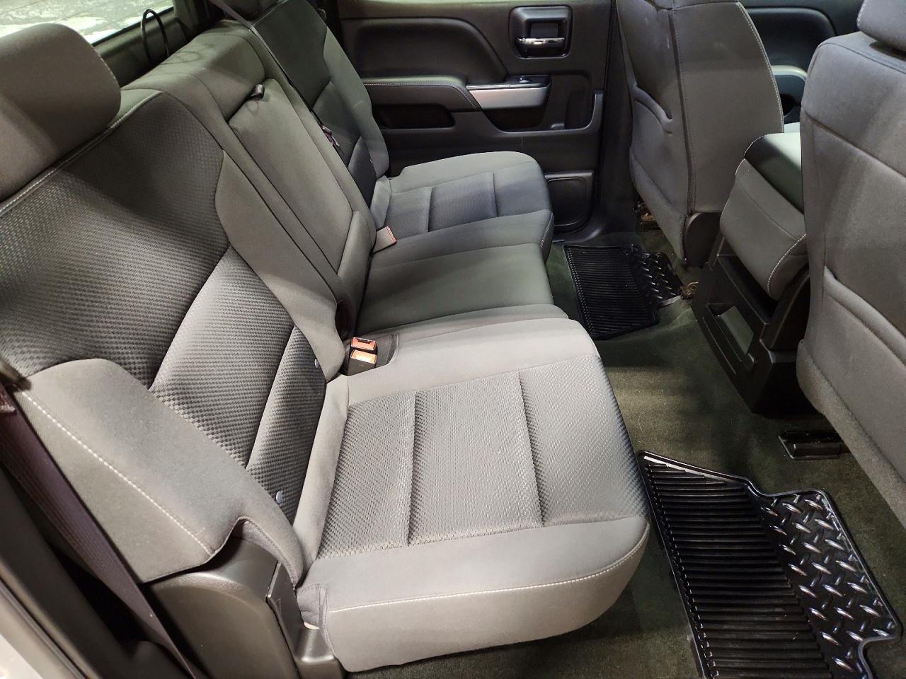 2017 CHEVROLET SILVERADO K1500 LT photo 10