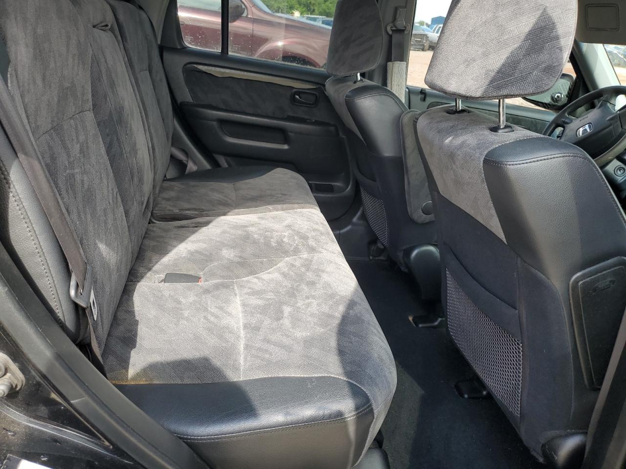 2004 HONDA CR-V EX photo 31
