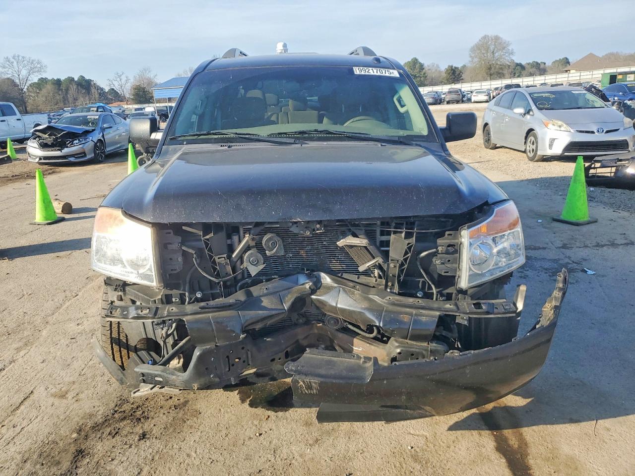 2015 NISSAN ARMADA SV photo 5