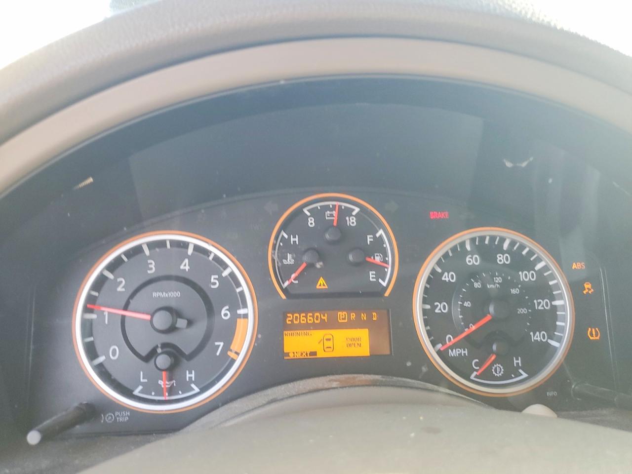 2015 NISSAN ARMADA SV photo 9