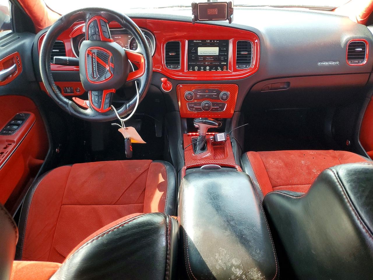2016 DODGE CHARGER R/T photo 15